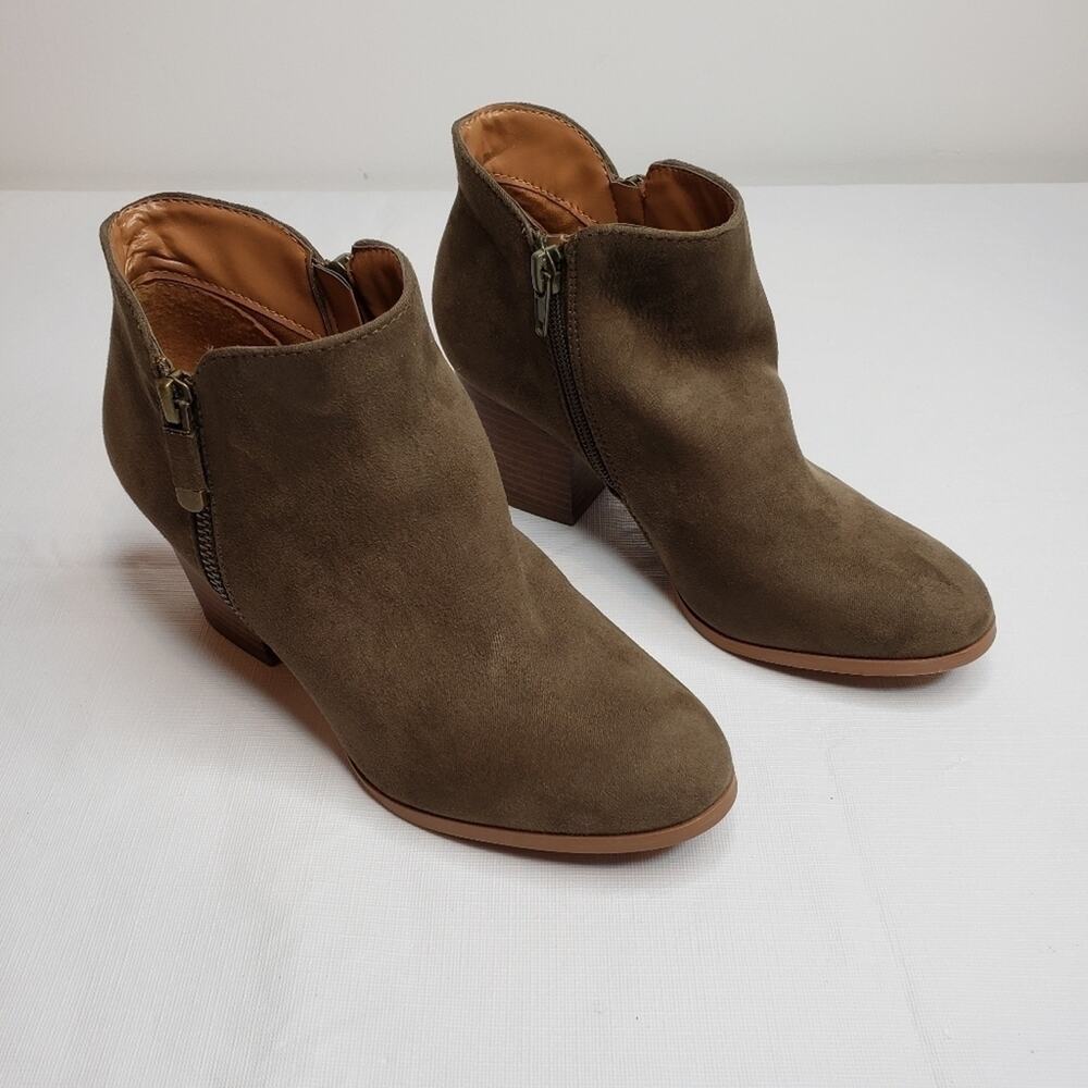 Style and Co. Masrinna Double Zip Booties